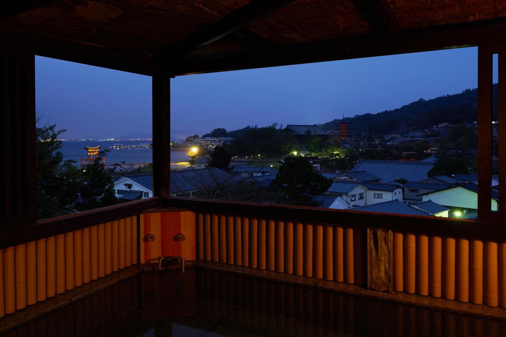 Hotel Jukeiso Hatsukaichi Zewnętrze zdjęcie