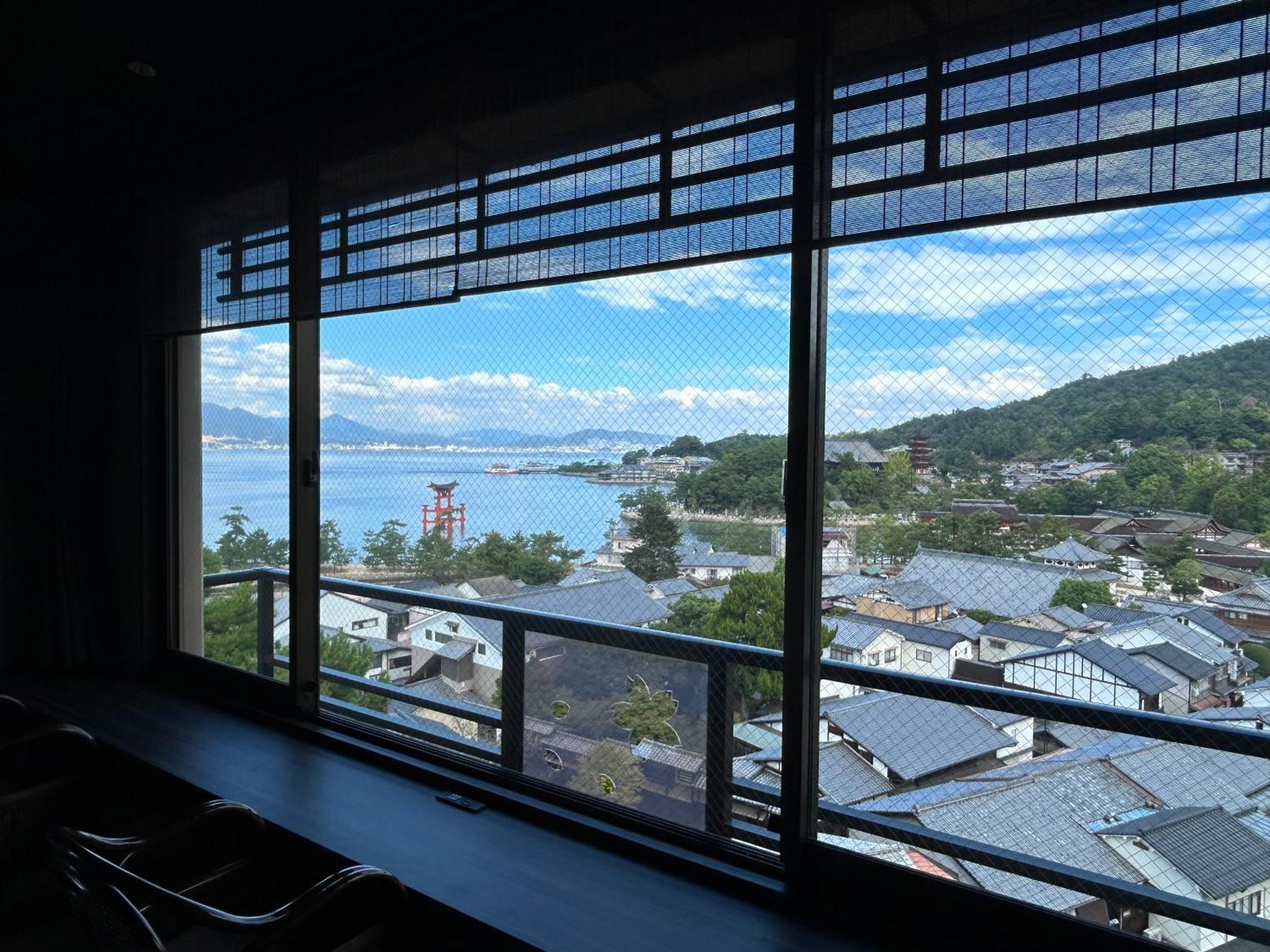 Hotel Jukeiso Hatsukaichi Zewnętrze zdjęcie