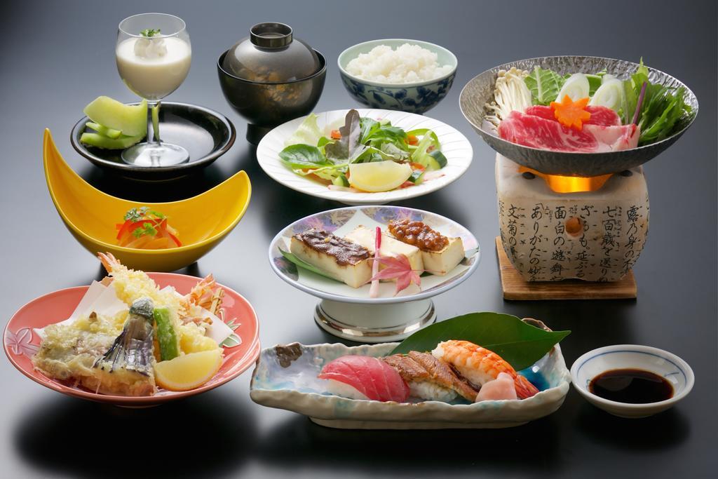 Hotel Jukeiso Hatsukaichi Zewnętrze zdjęcie