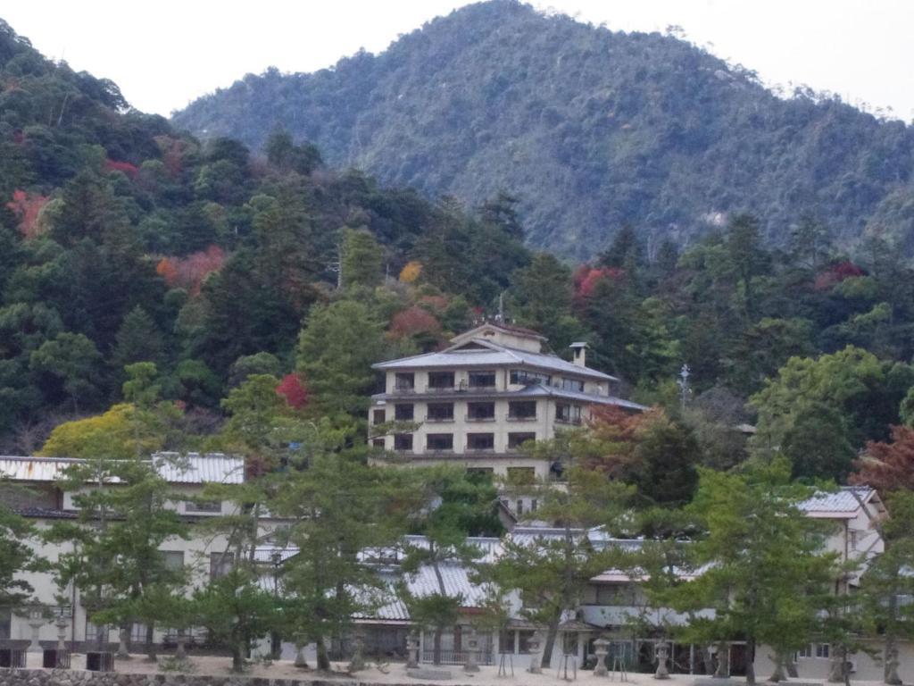 Hotel Jukeiso Hatsukaichi Zewnętrze zdjęcie